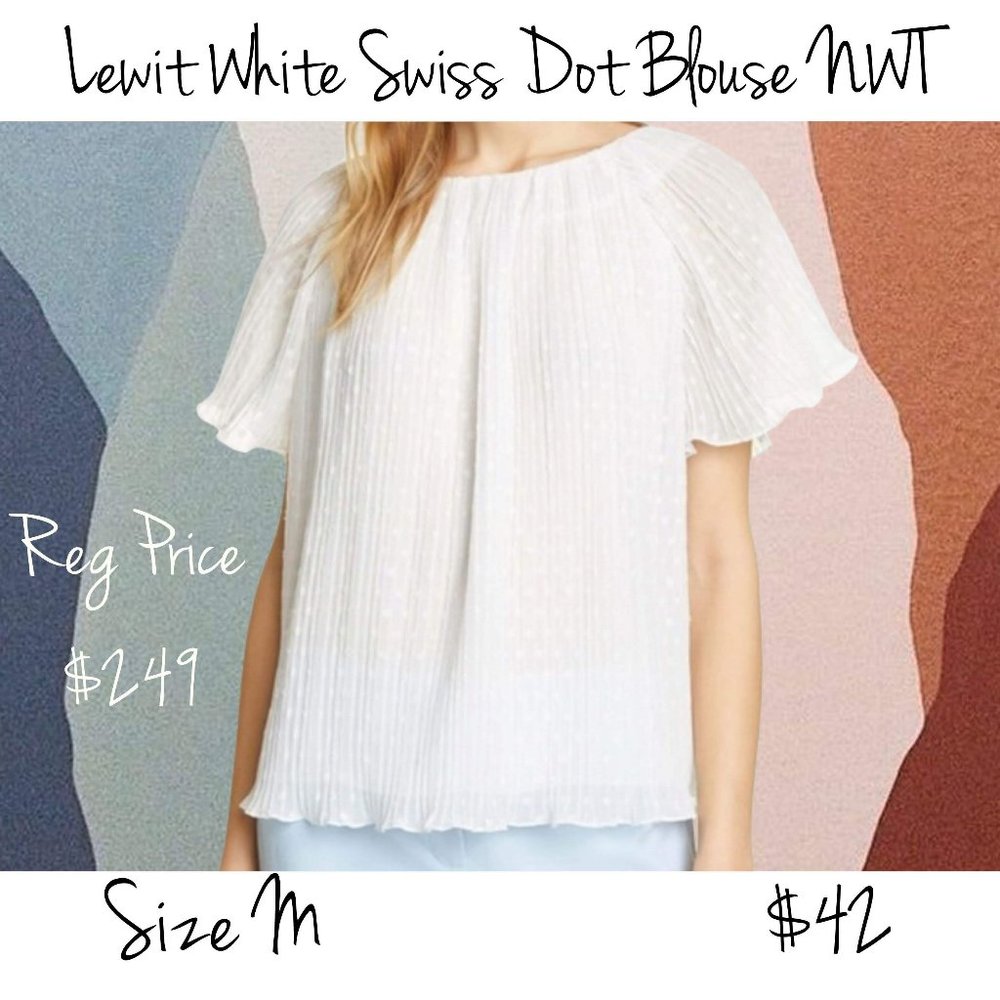 Lewit White Blouse NWT Size Medium